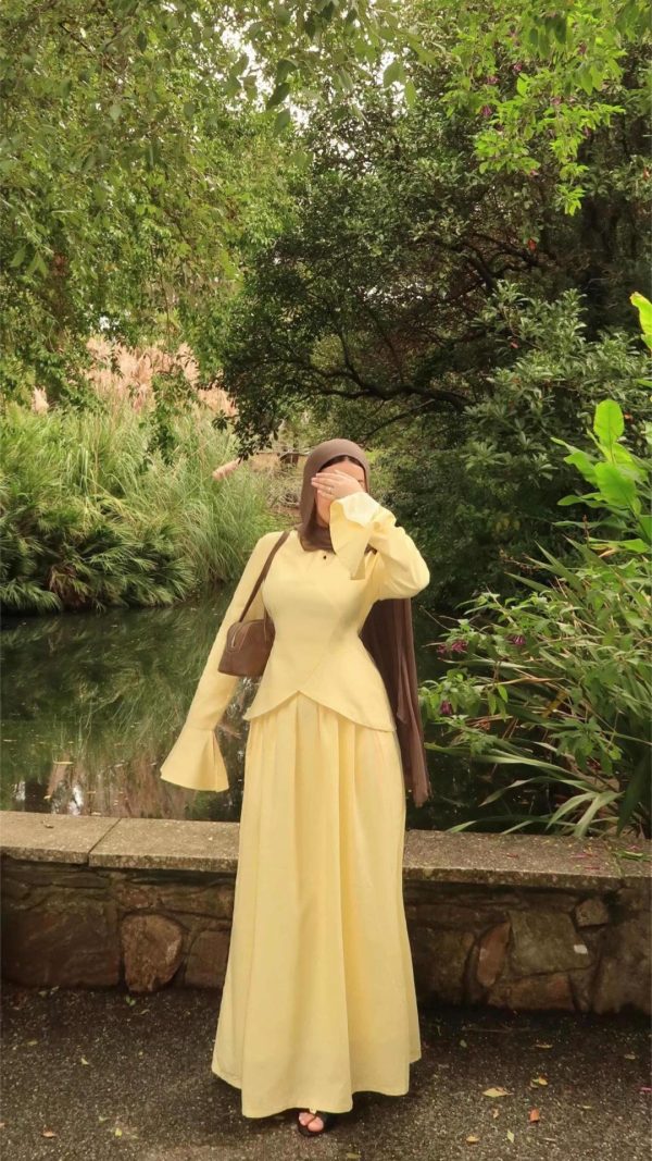 La robe Aurora D'or 👑🌼
